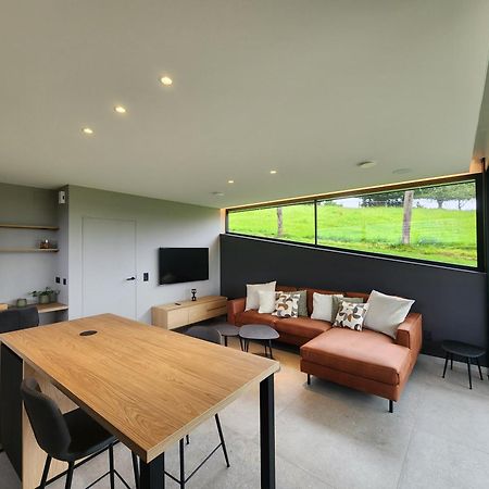 Lodge 323 马尔梅迪 外观 照片